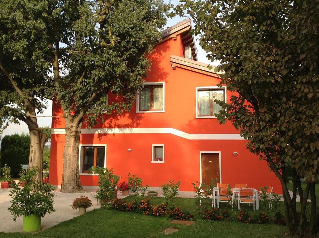 Agriturismo Ca' La Pergola Луганьано Экстерьер фото