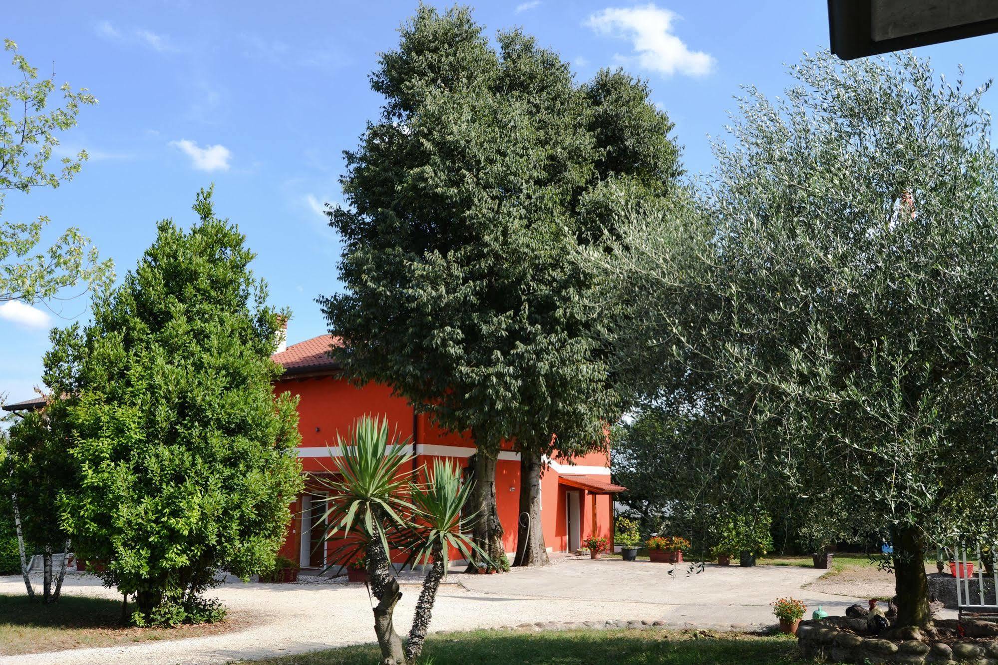 Agriturismo Ca' La Pergola Луганьано Экстерьер фото